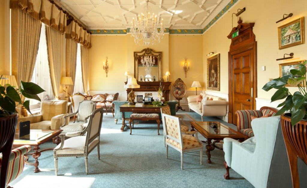 Kilworth House Hotel And Theatre Lutterworth Interior photo